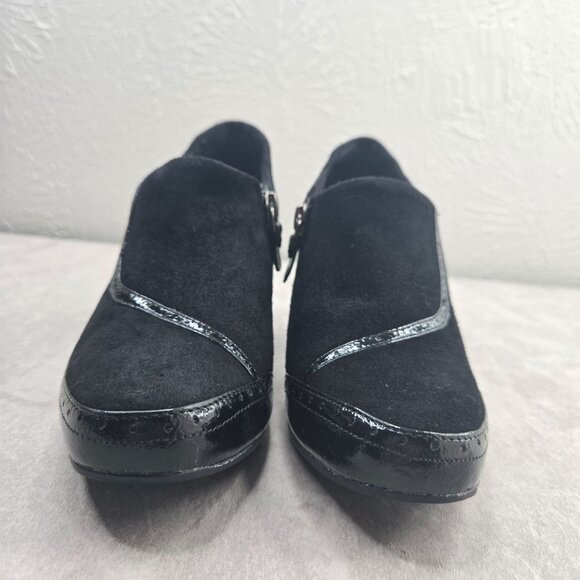 Clarks Comfort Ankle Booties Size 6 Black Suede Preppy Block Heel Shoe Boots - Picture 3 of 12